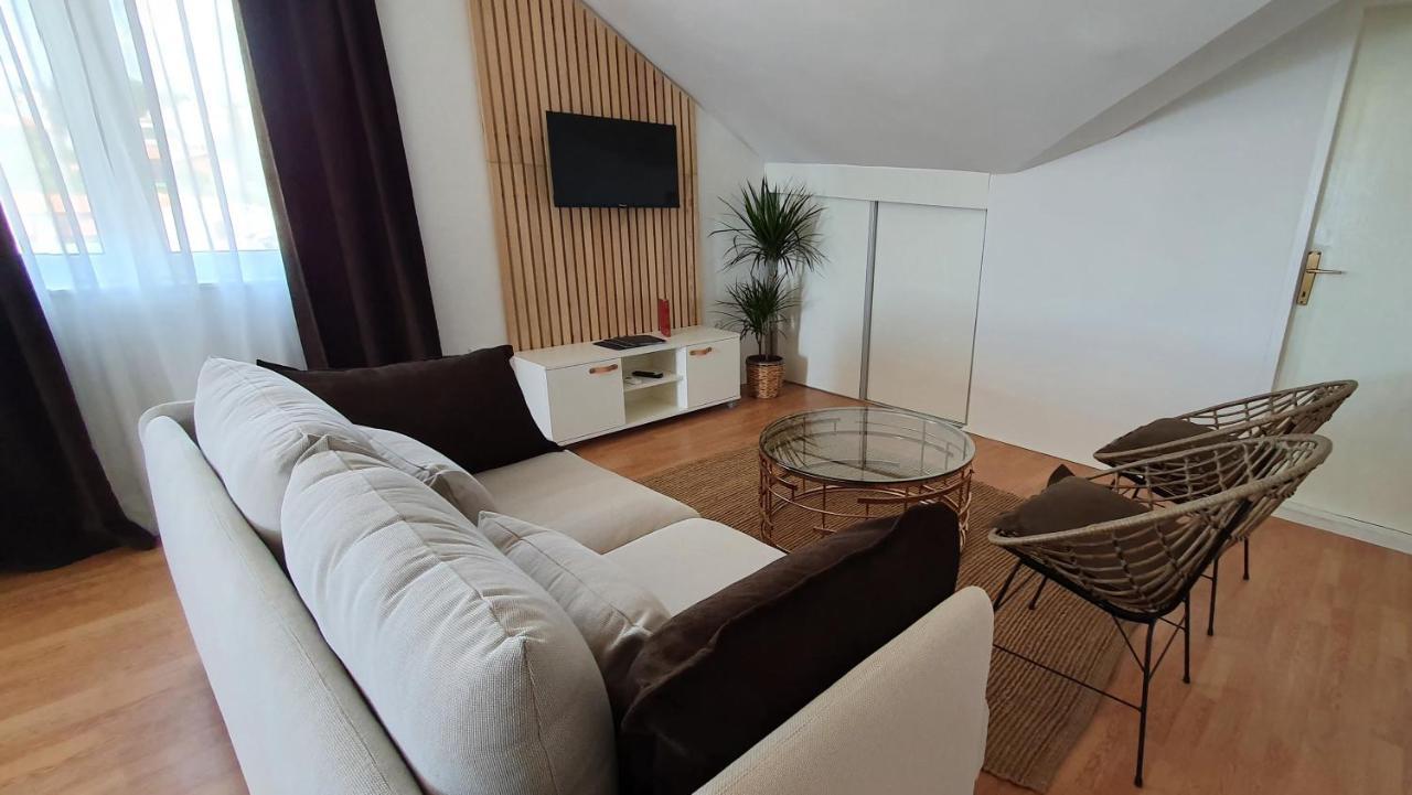 Apartmani Masline Jasenice  Kültér fotó